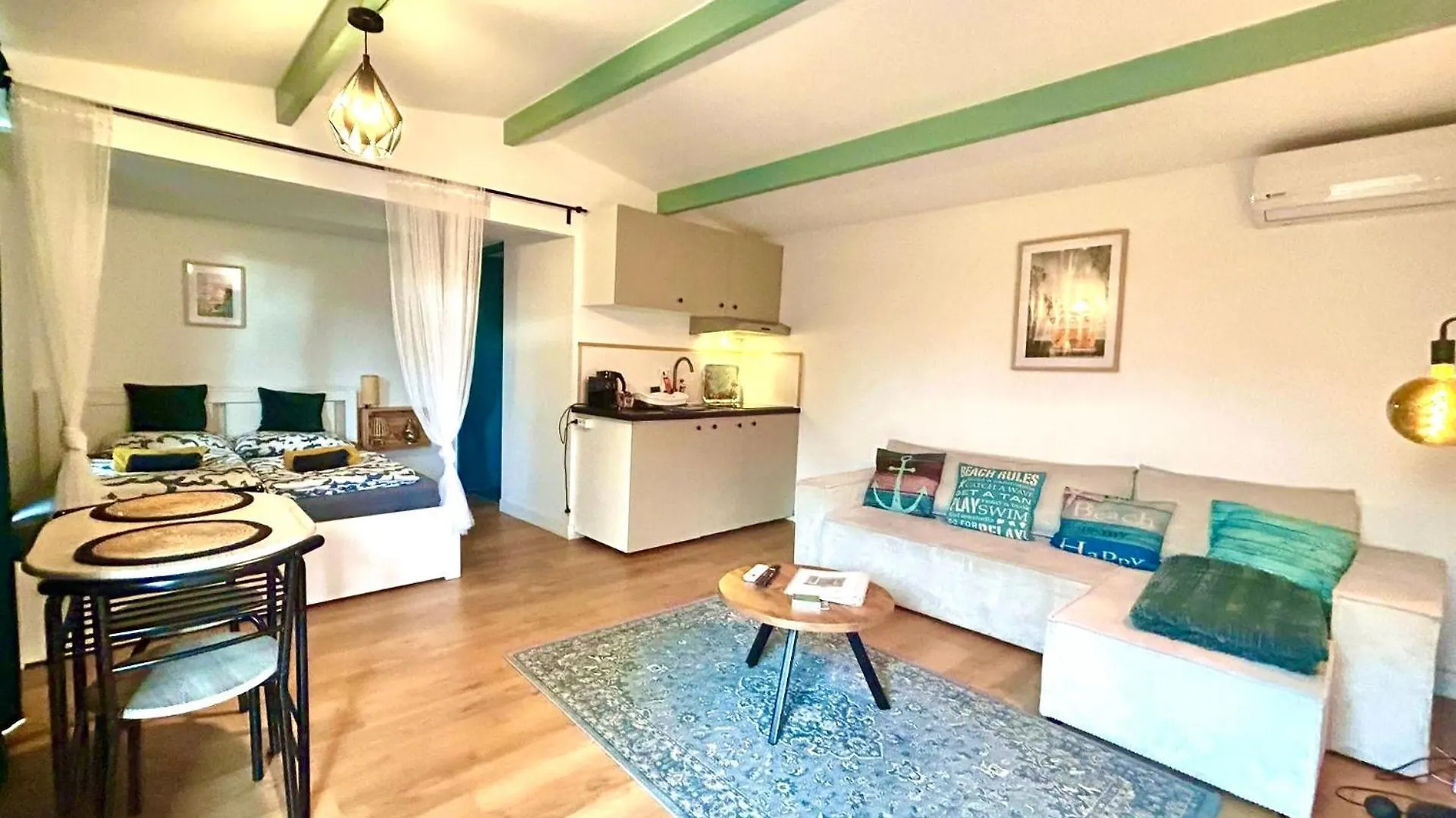 Cozy Cottage With Jacuzzi & Private Garden Near Amsterdam Vijfhuizen Netherlands