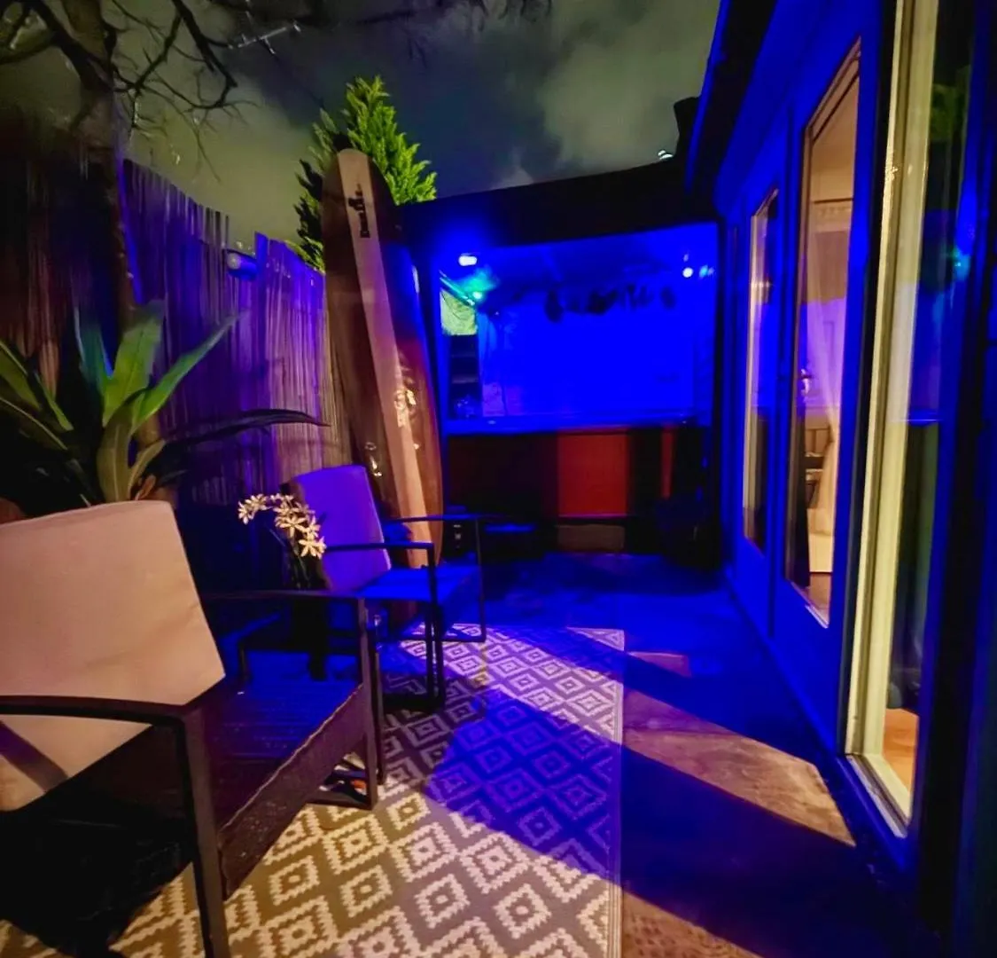 Cozy Cottage With Jacuzzi & Private Garden Near Amsterdam Vijfhuizen